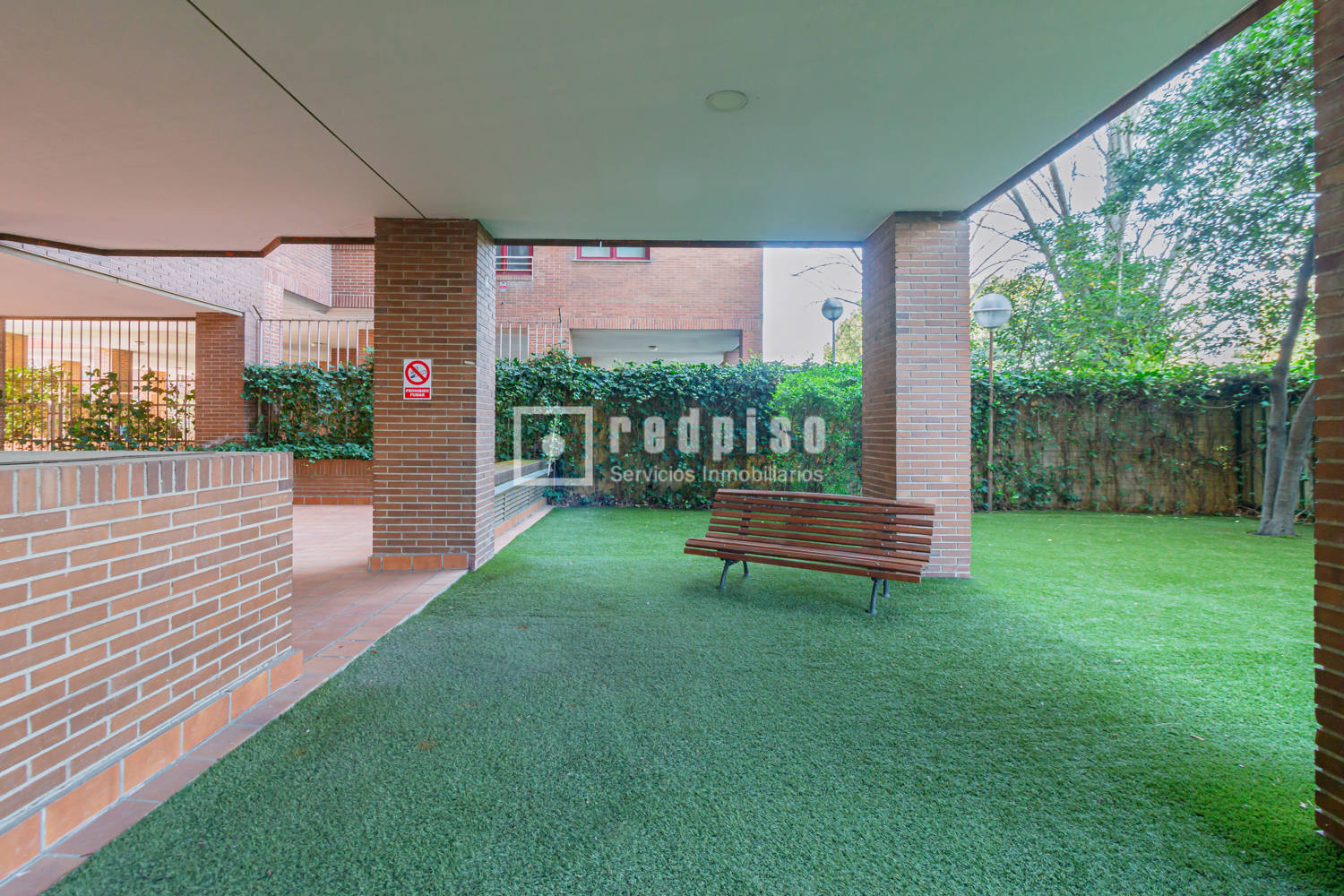 Piso en venta en calle De Caleruega, Hortaleza, Madrid 17/27