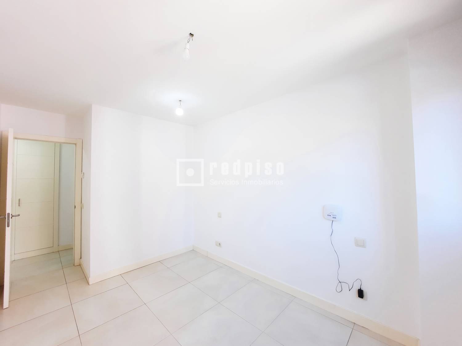 Piso en alquiler en calle De Ana De Austria, Madrid, Madrid 20/30