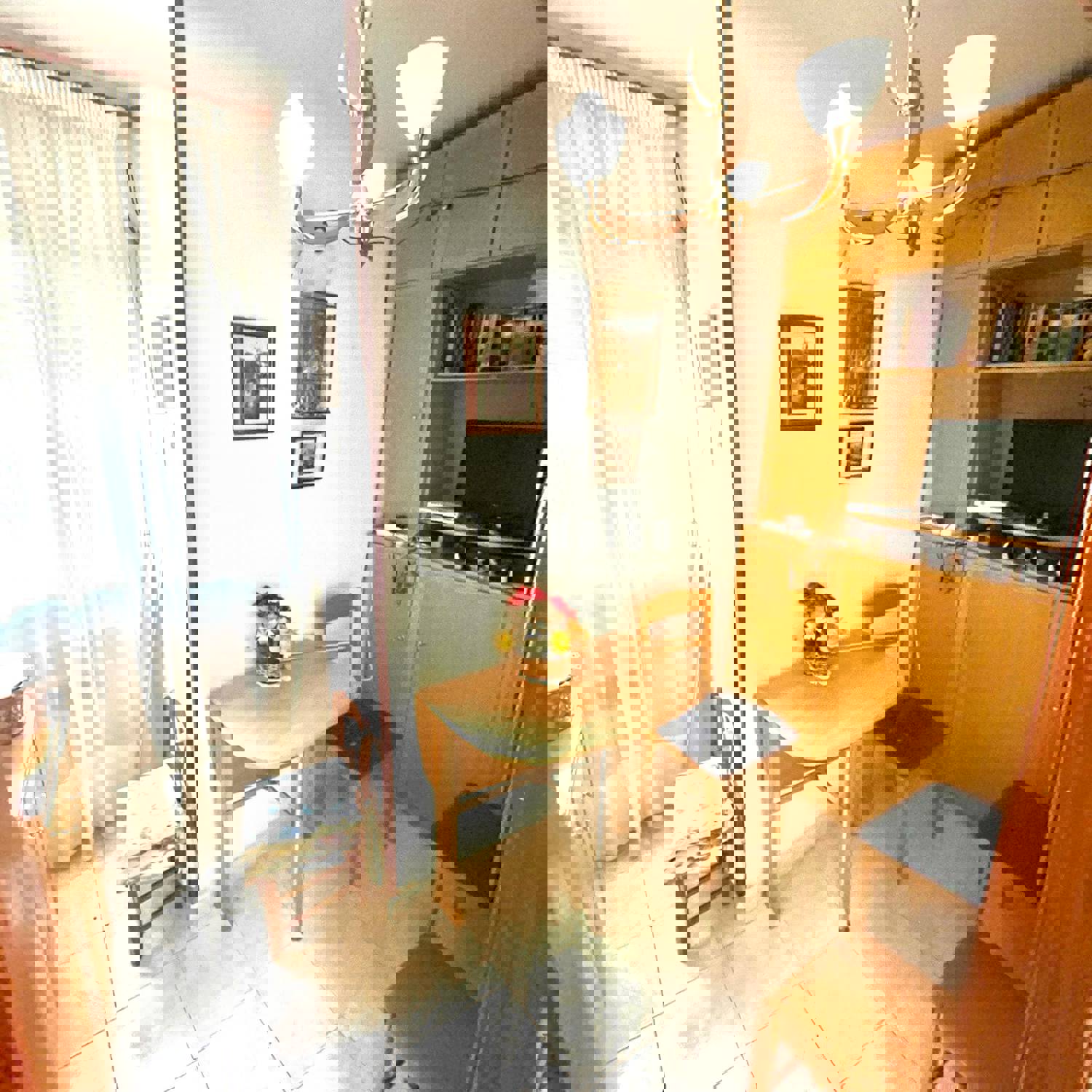 Piso en venta en Puente De Vallecas, Madrid 3/9