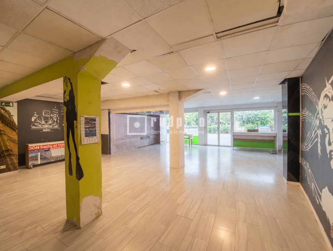 Local en venta en calle Fuenlabrada, Alcorcón, Madrid 2/13