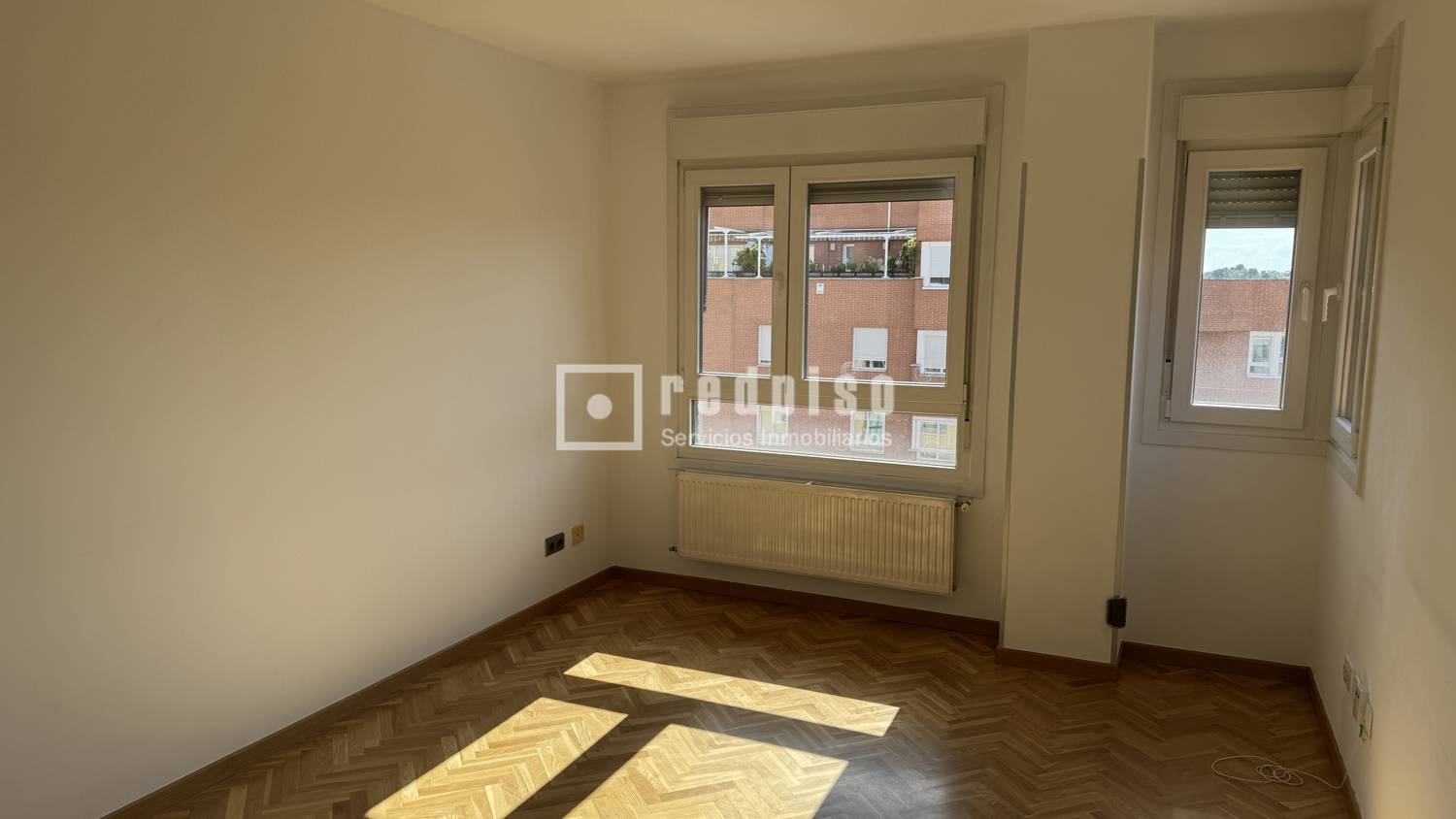 Piso en venta en calle De Suecia, San Blas-canillejas, Madrid 2/35