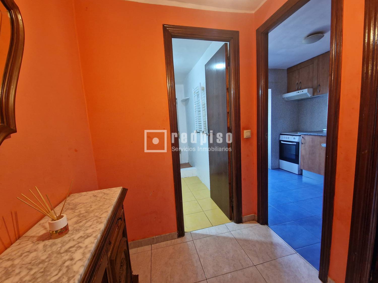 Piso en venta en calle De Tinajo, San Blas-canillejas, Madrid 4/23