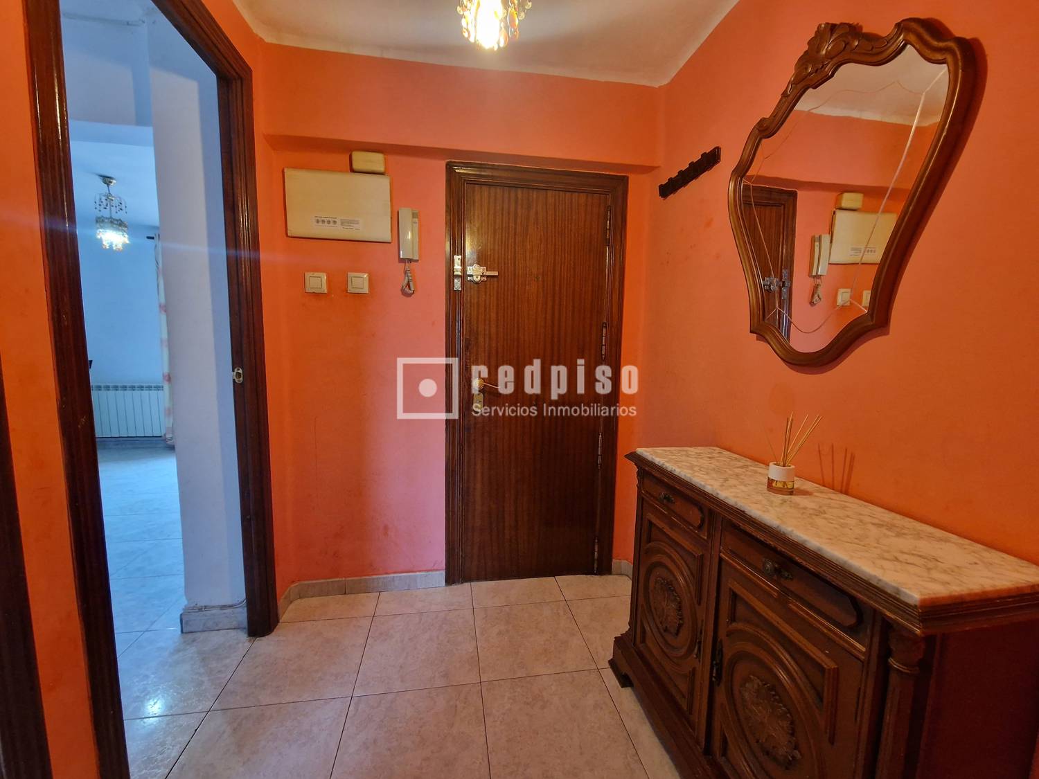 Piso en venta en calle De Tinajo, San Blas-canillejas, Madrid 5/23