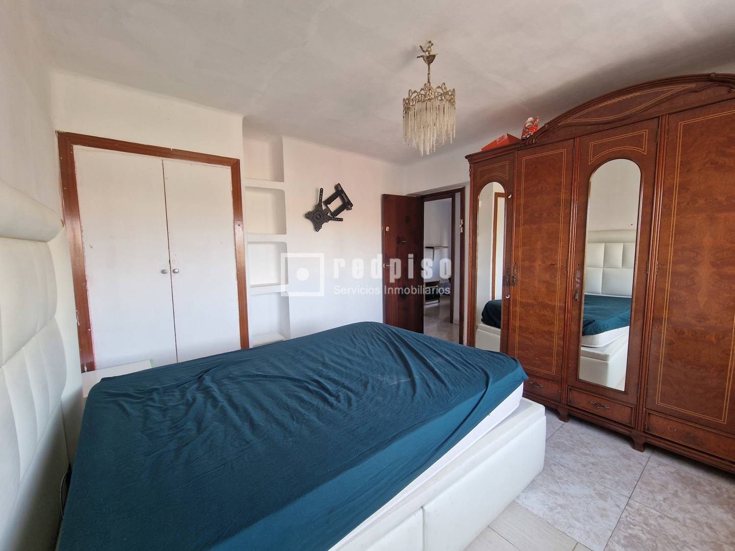 Piso en venta en calle De Tinajo, San Blas-canillejas, Madrid 18/23