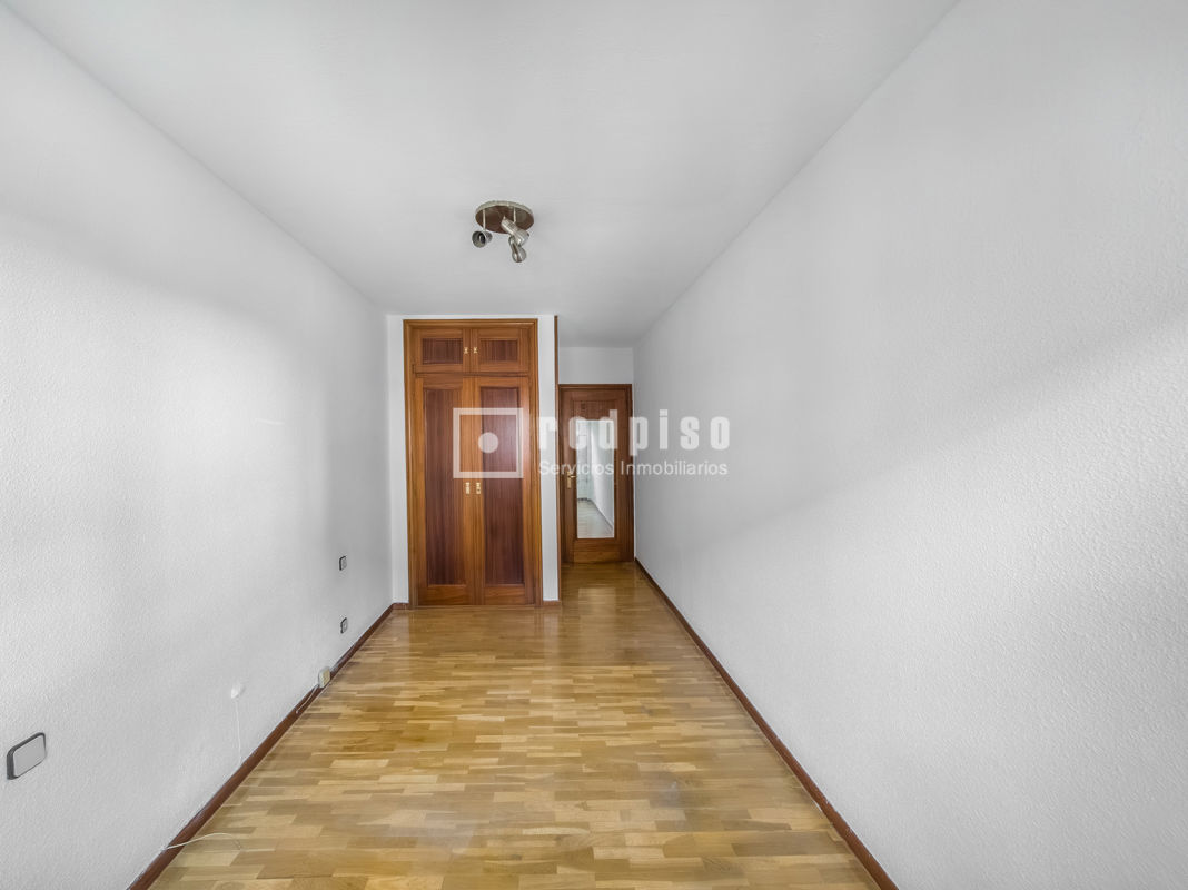 Piso en venta en calle De Hermosilla, Madrid, Madrid 20/32