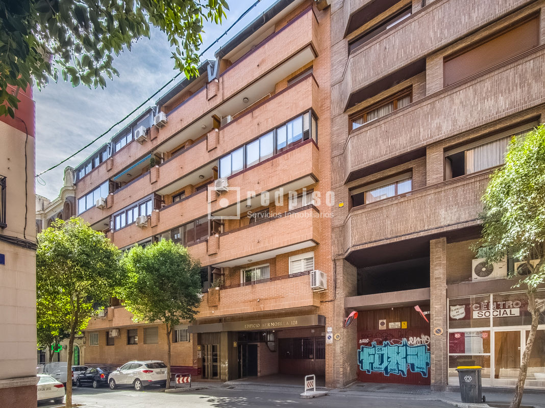 Piso en venta en calle De Hermosilla, Madrid, Madrid 30/32