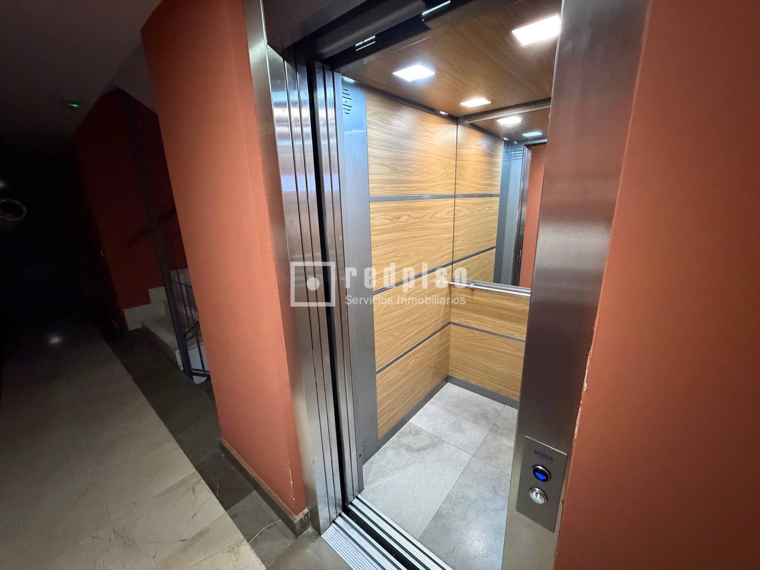 Piso en venta en calle De Los Llanos De Escudero, San Blas-canillejas, Madrid 43/55