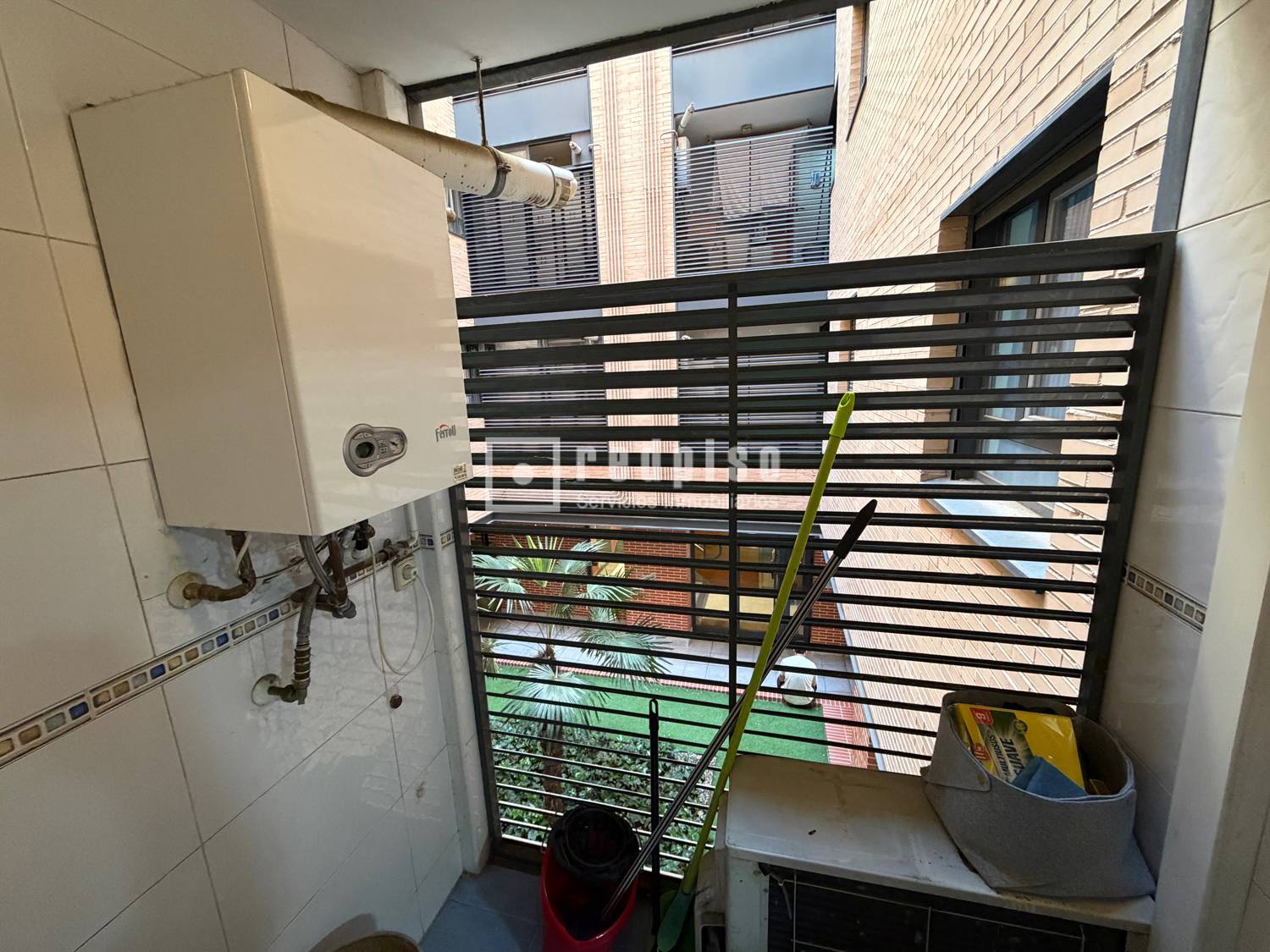 Piso en venta en calle De Los Llanos De Escudero, San Blas-canillejas, Madrid 16/55