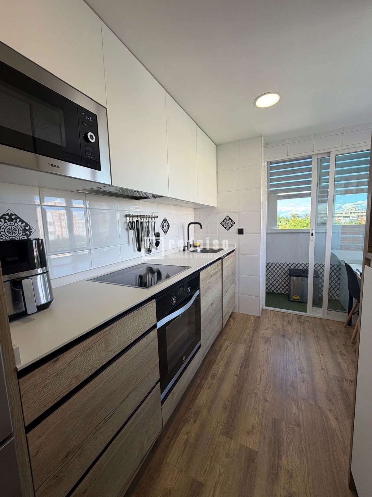 Piso en venta en Torrejón De Ardoz, Madrid 16/20
