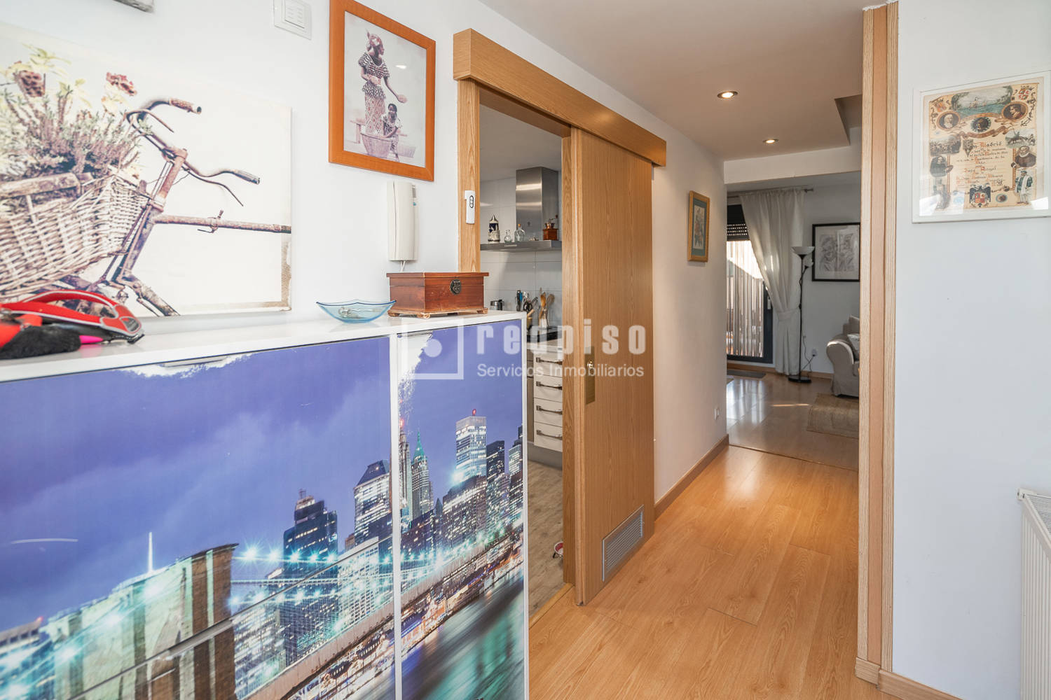 Casa en venta en avenida De Francia, Arroyomolinos, Madrid 16/55