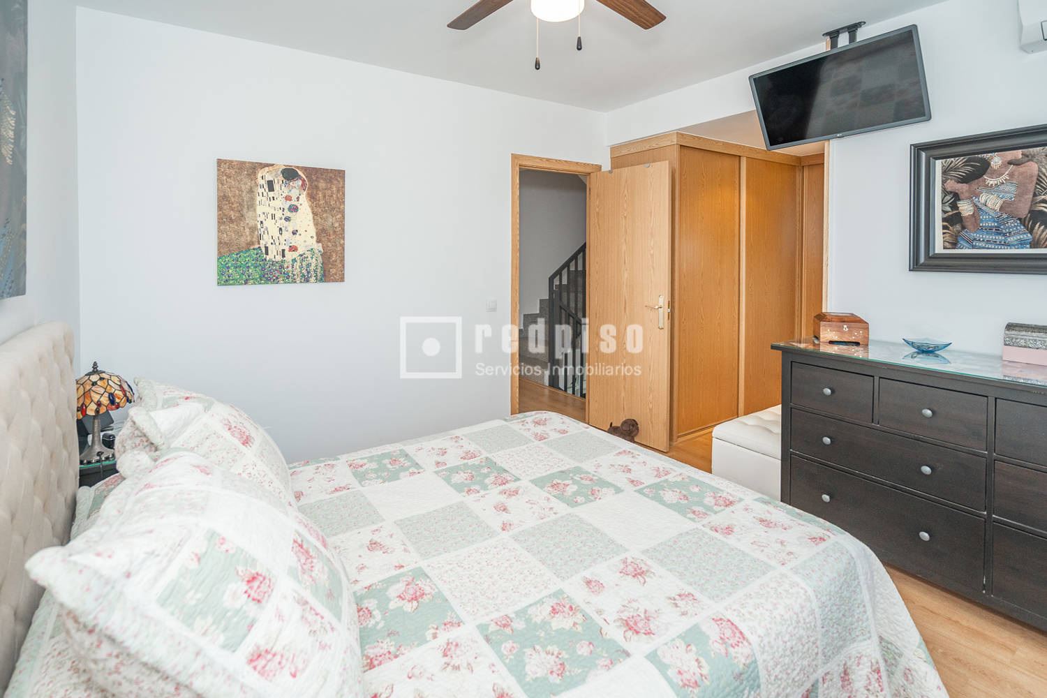 Casa en venta en avenida De Francia, Arroyomolinos, Madrid 33/55