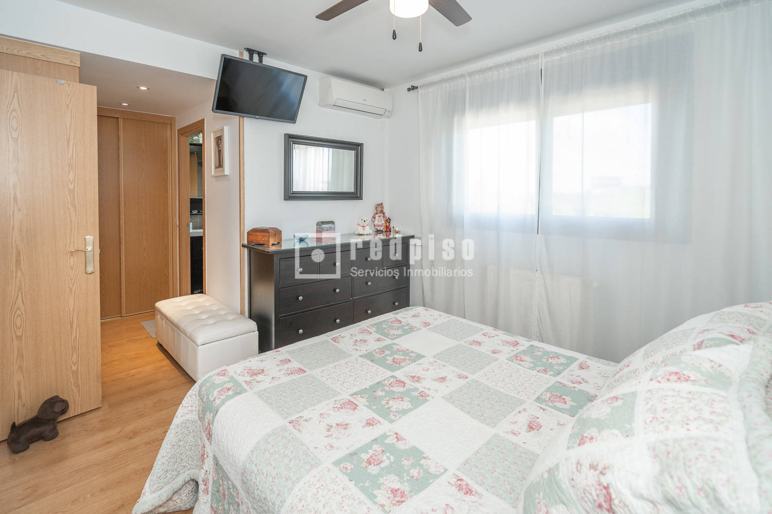 Casa en venta en avenida De Francia, Arroyomolinos, Madrid 31/55