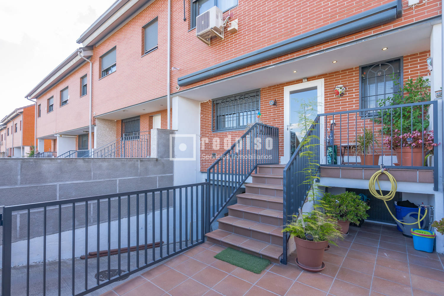 Casa en venta en avenida De Francia, Arroyomolinos, Madrid 15/55