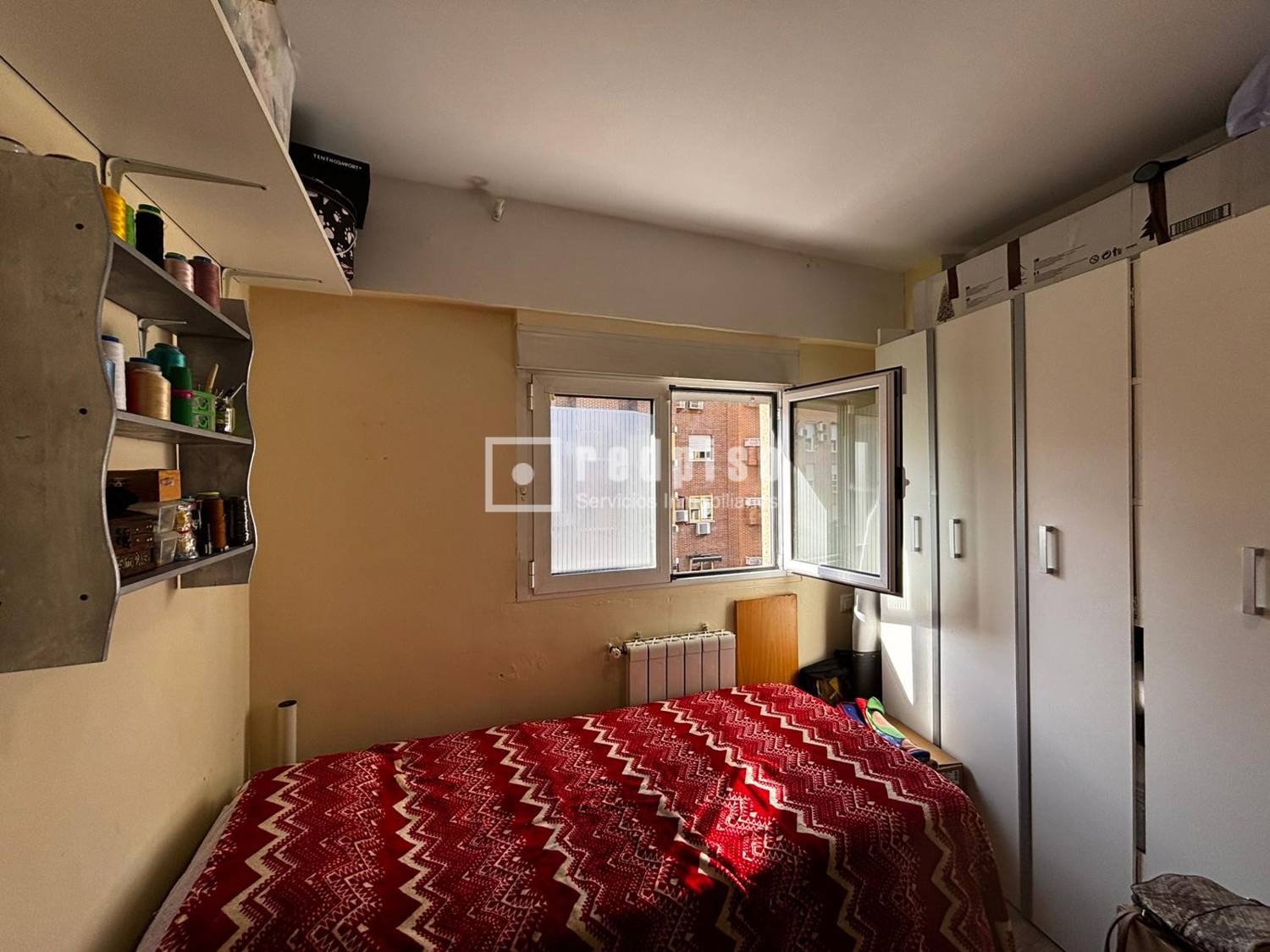Piso en venta en calle De Vital Aza, San Blas-canillejas, Madrid 3/13