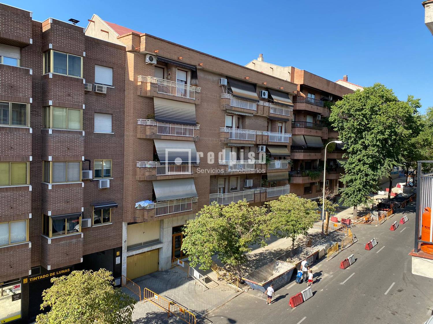 Piso en venta en calle De Vital Aza, San Blas-canillejas, Madrid 10/13