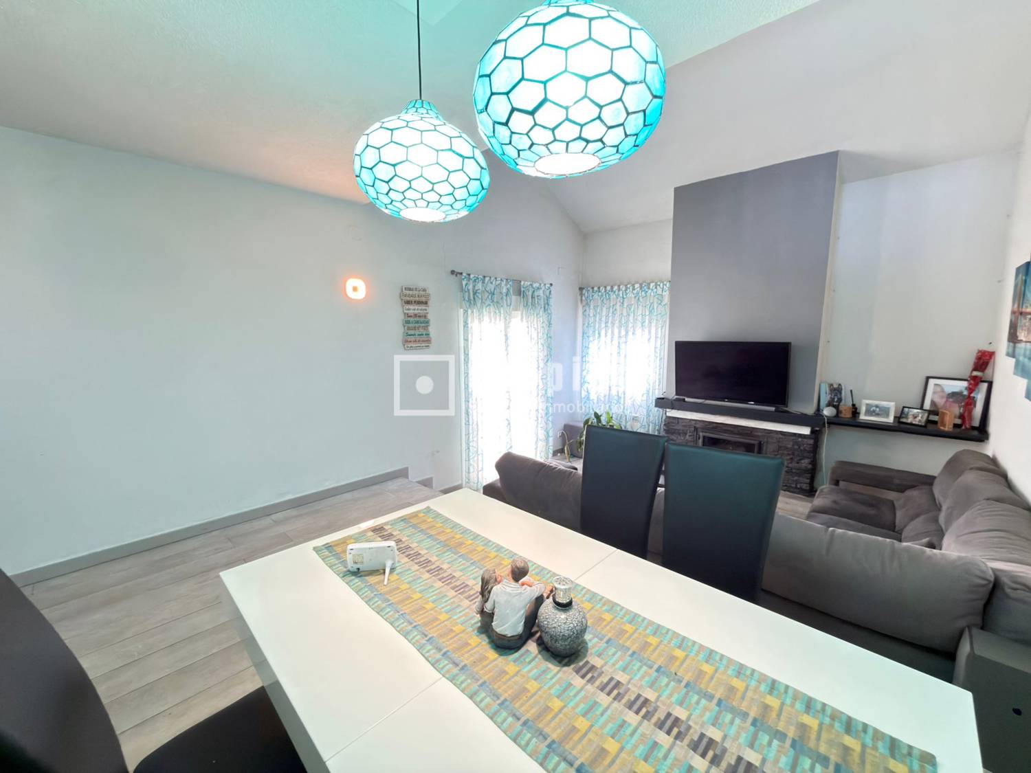 Casa en venta en Valdemorillo, Madrid 2/28