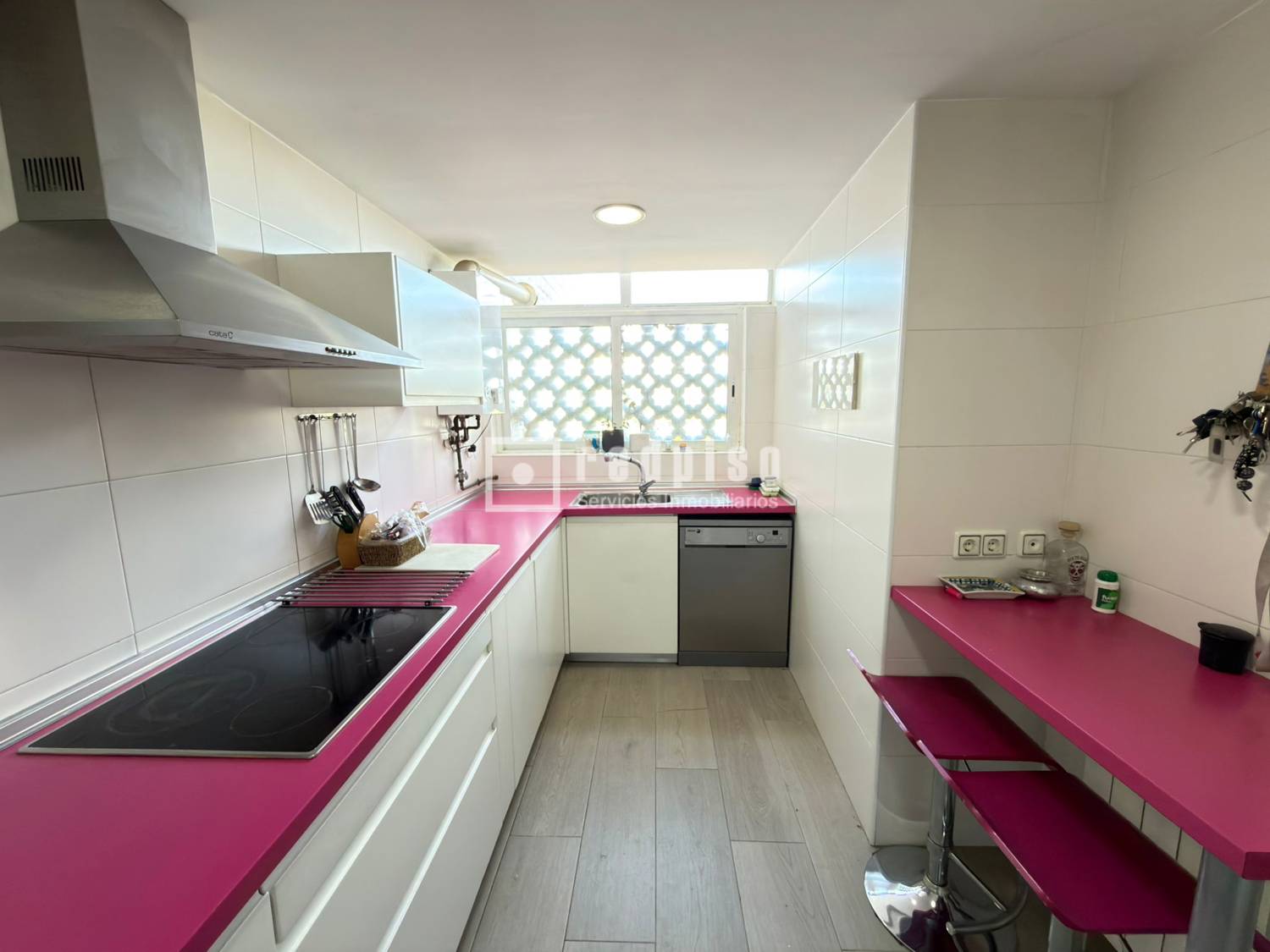 Casa en venta en Valdemorillo, Madrid 8/28