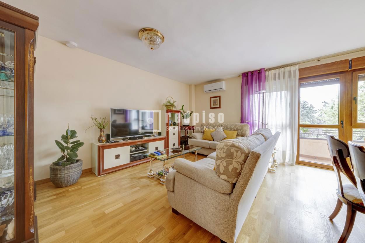 Casa en venta en Las Rozas De Madrid, Madrid 17/73