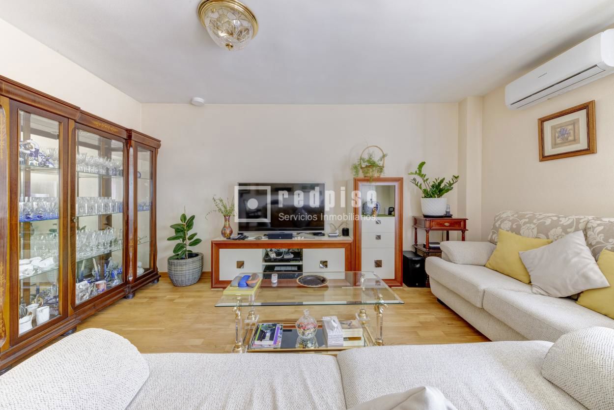 Casa en venta en Las Rozas De Madrid, Madrid 20/73