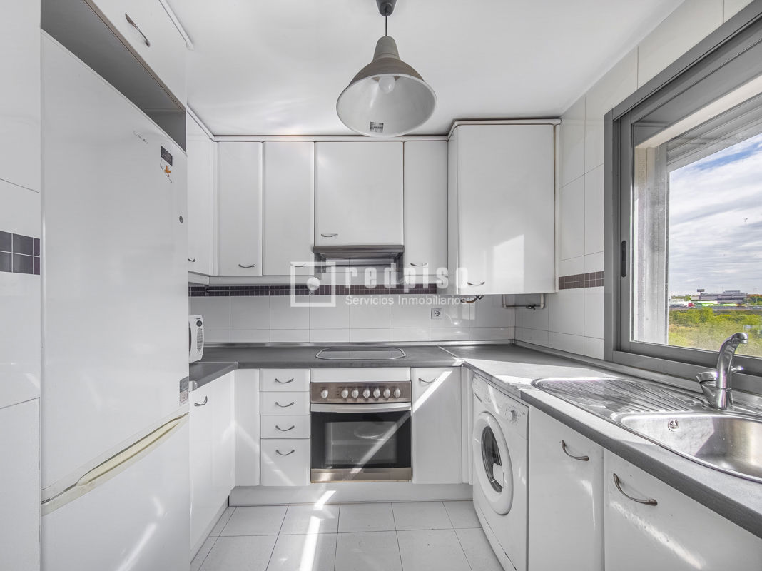 Piso en venta en calle De La Fuente Cisneros, Móstoles, Madrid 6/19