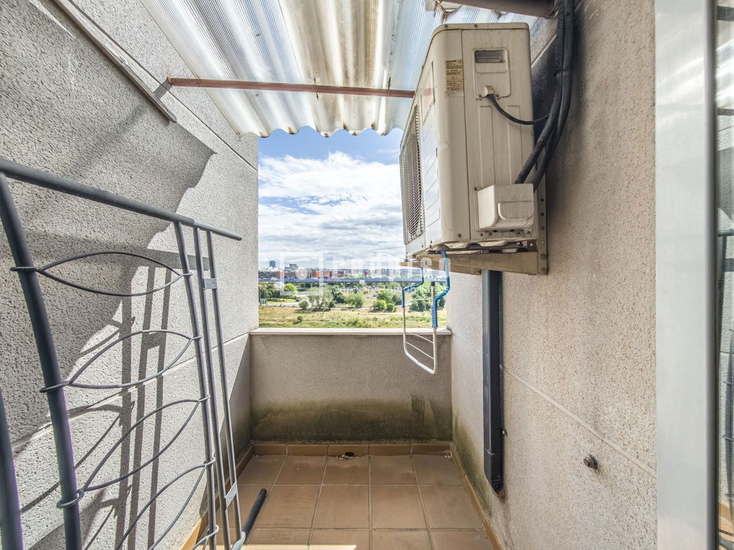 Piso en venta en calle De La Fuente Cisneros, Móstoles, Madrid 18/19