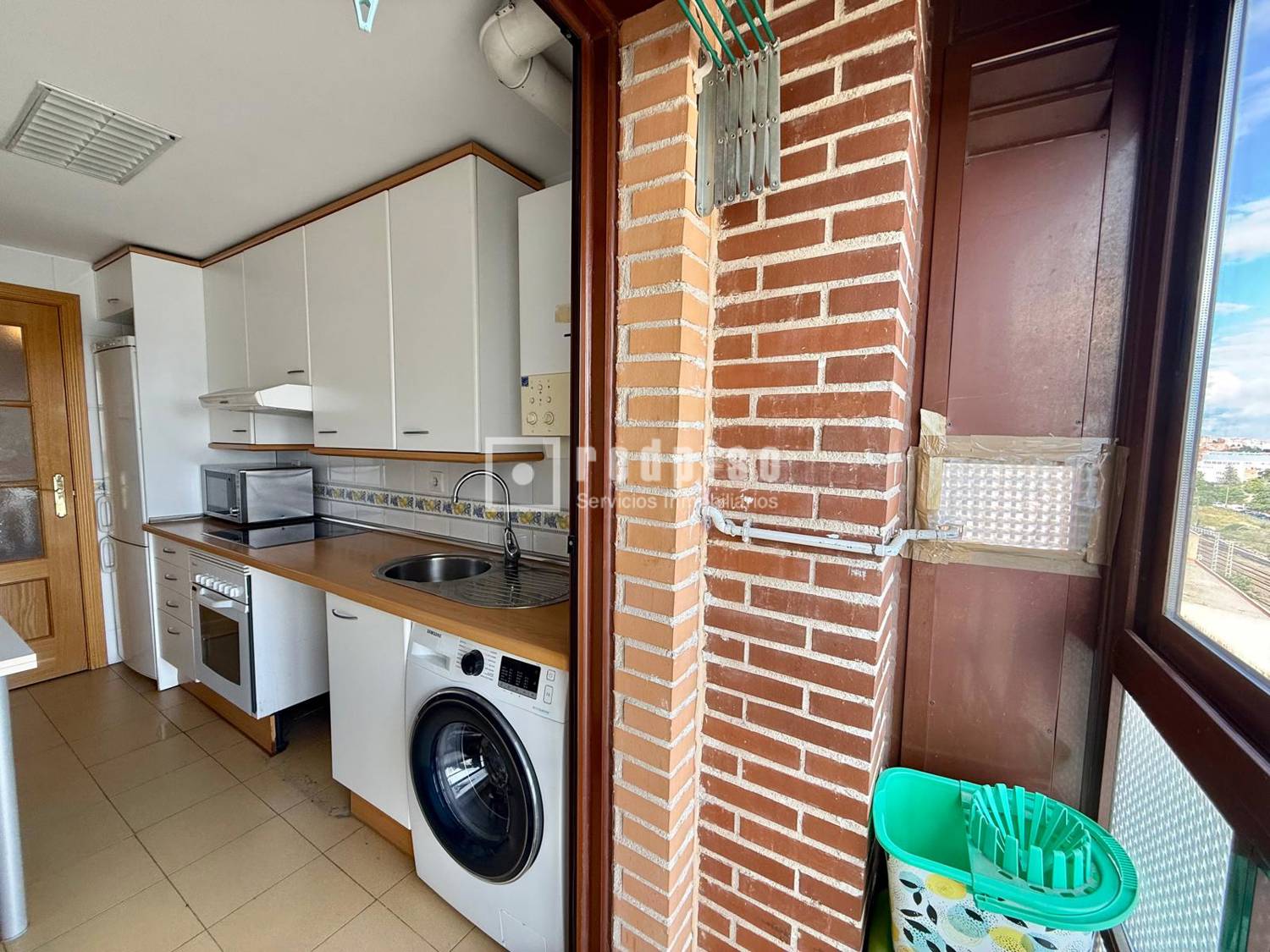 Piso en venta en calle De La Maquinilla, Vallecas, Madrid 9/36