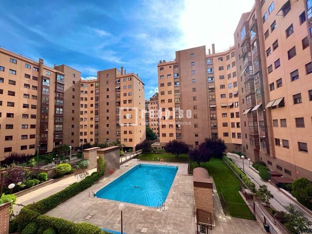 Piso en venta en calle De La Maquinilla, Vallecas, Madrid 2/36