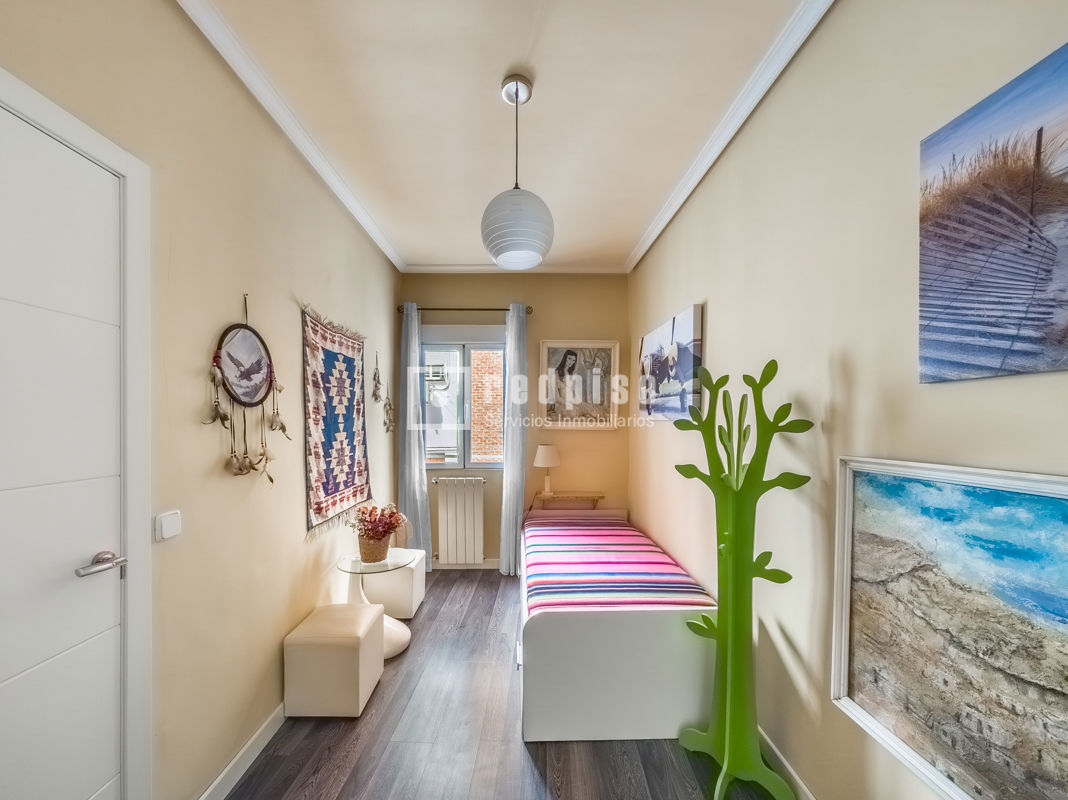 Piso en venta en calle De Benito De Castro, Madrid, Madrid 10/16