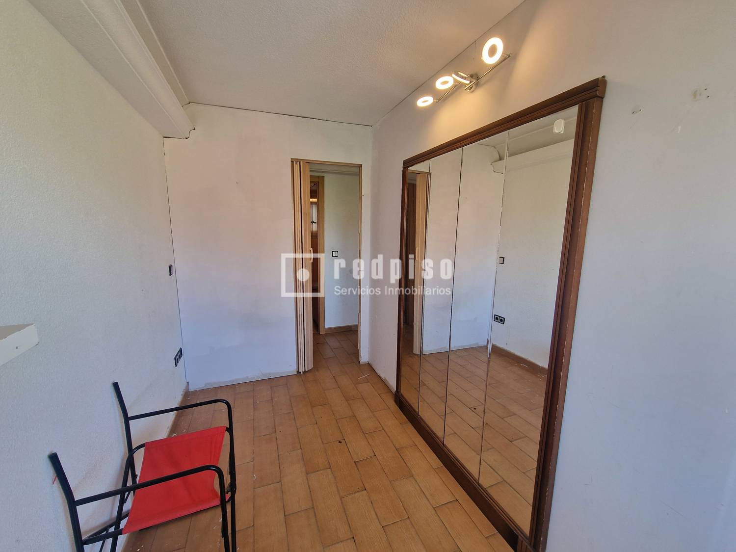 Piso en venta en calle De Braulio Gutiérrez, San Blas-canillejas, Madrid 11/18