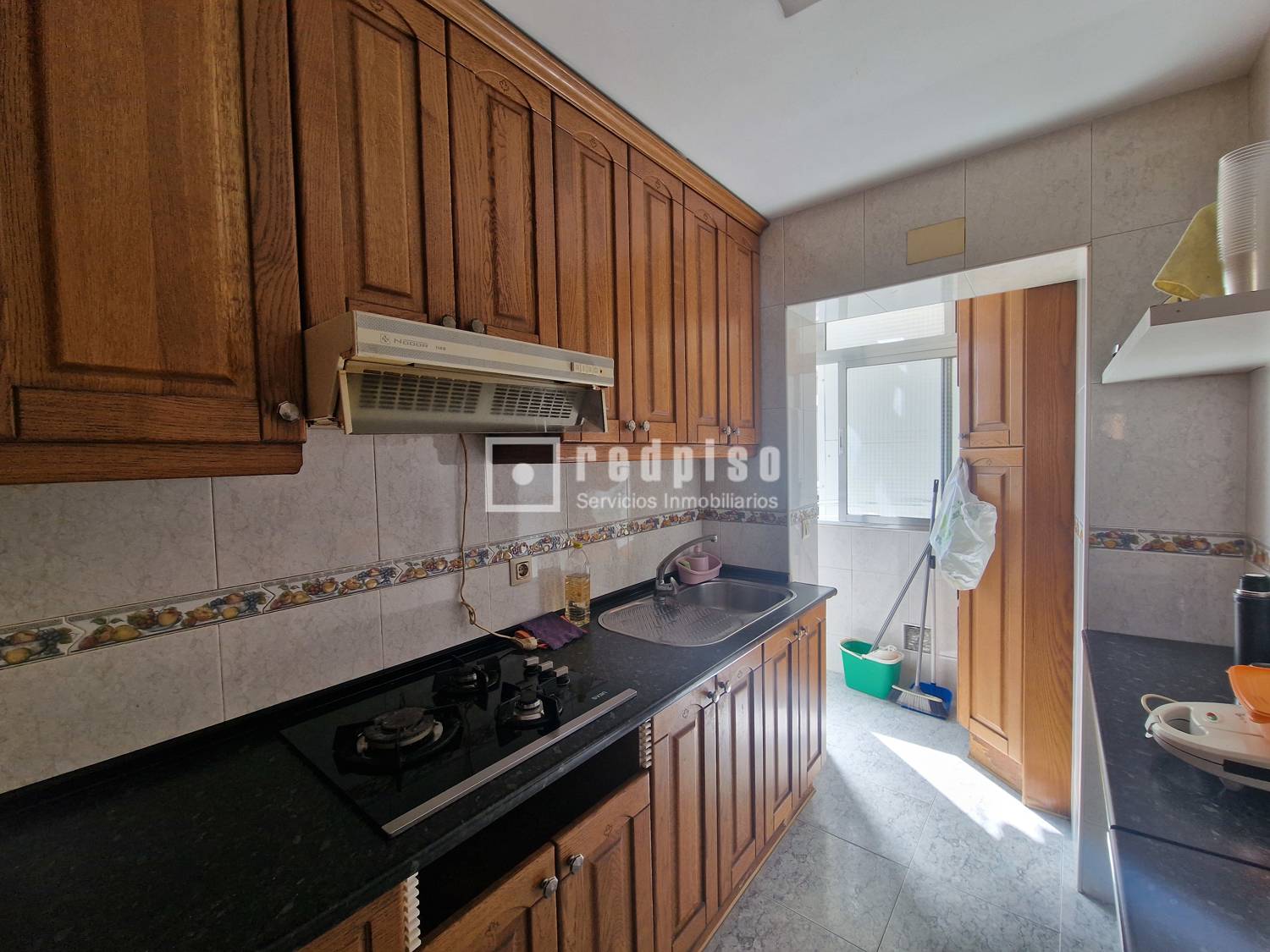 Piso en venta en  calle de Braulio Gutiérrez, San Blas-Canillejas, Madrid  1/1