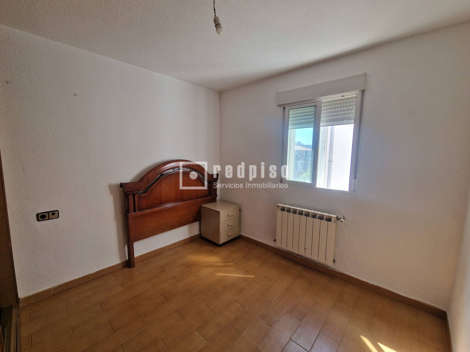 Piso en venta en calle De Braulio Gutiérrez, San Blas-canillejas, Madrid 15/18