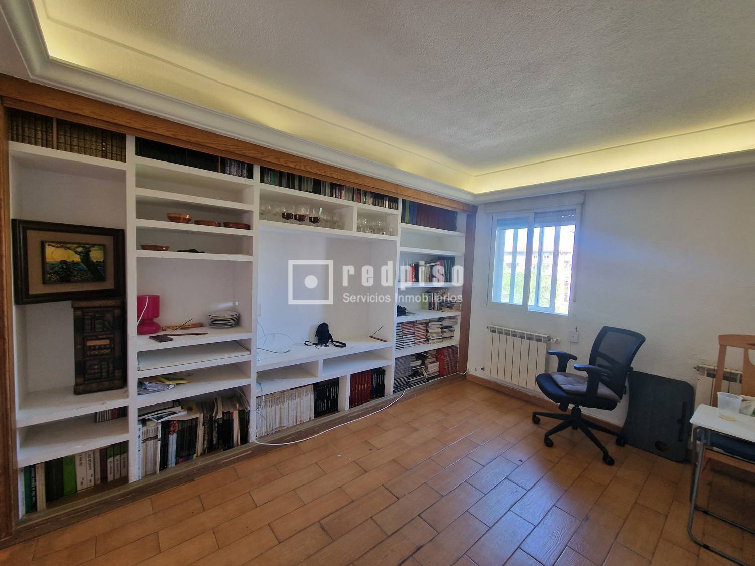 Piso en venta en calle De Braulio Gutiérrez, San Blas-canillejas, Madrid 6/18