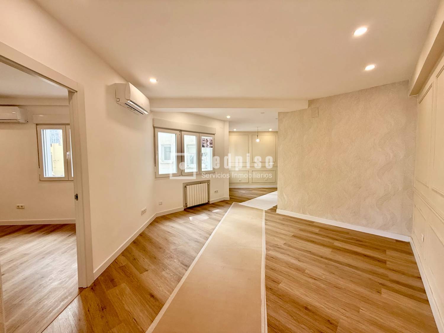 Piso en venta en calle Del Aviador Zorita, Tetuán, Madrid 22/33