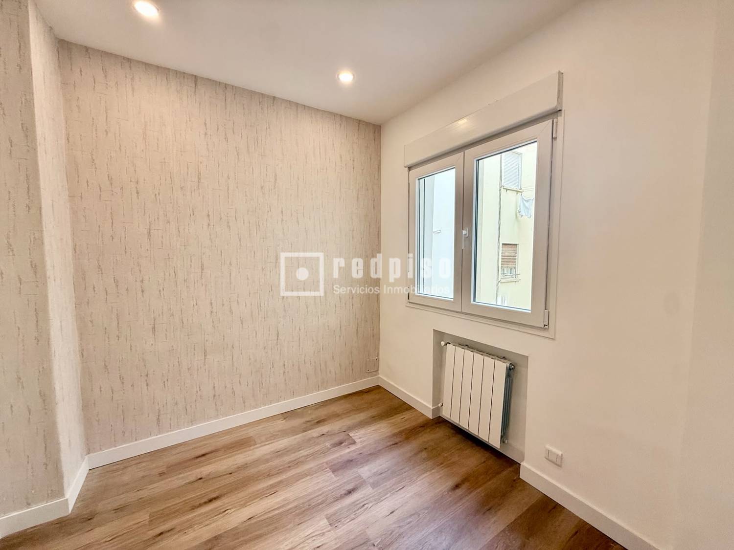 Piso en venta en calle Del Aviador Zorita, Tetuán, Madrid 13/33
