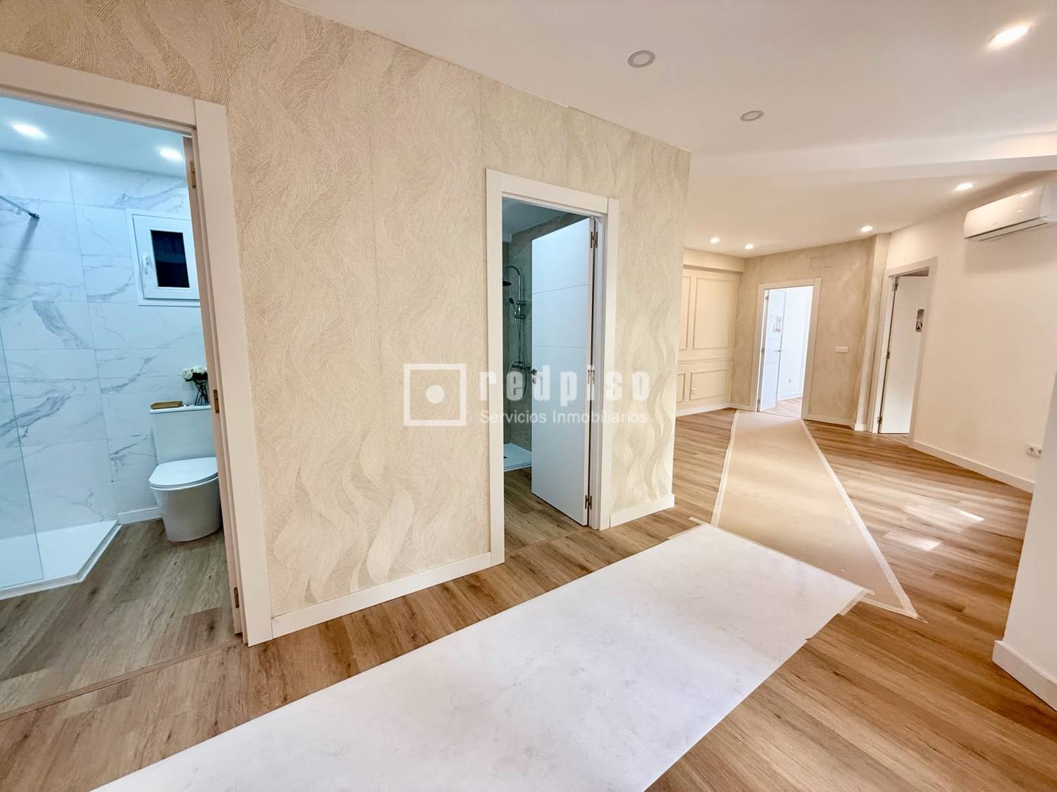 Piso en venta en calle Del Aviador Zorita, Tetuán, Madrid 11/33