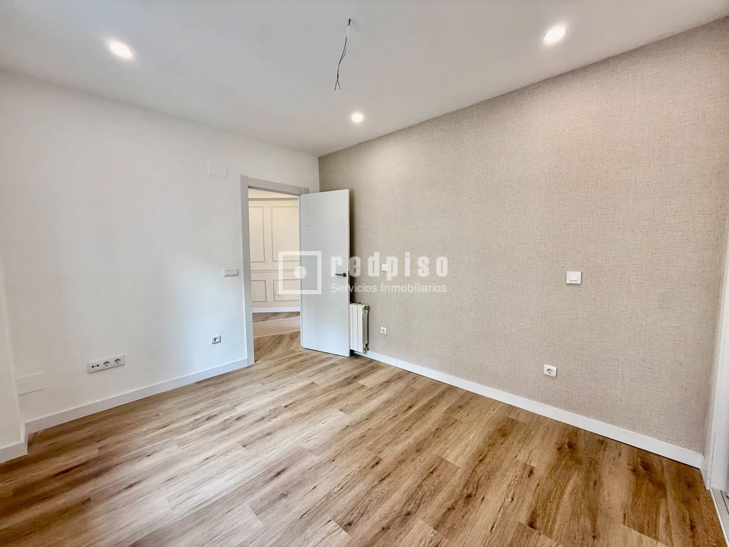 Piso en venta en calle Del Aviador Zorita, Tetuán, Madrid 16/33