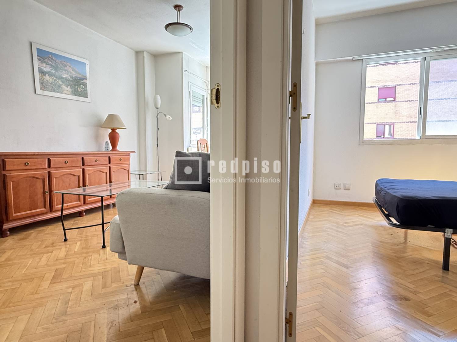 Piso en venta en calle De Julián Camarillo, San Blas-canillejas, Madrid 22/28