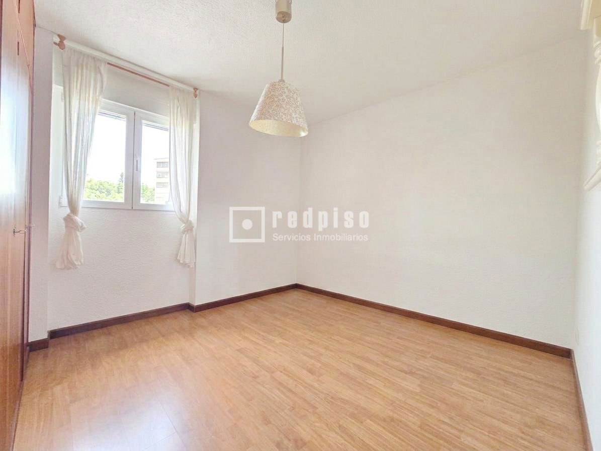 Piso en venta en calle Del Cordel De Los Navarros, Guadarrama, Madrid 23/35