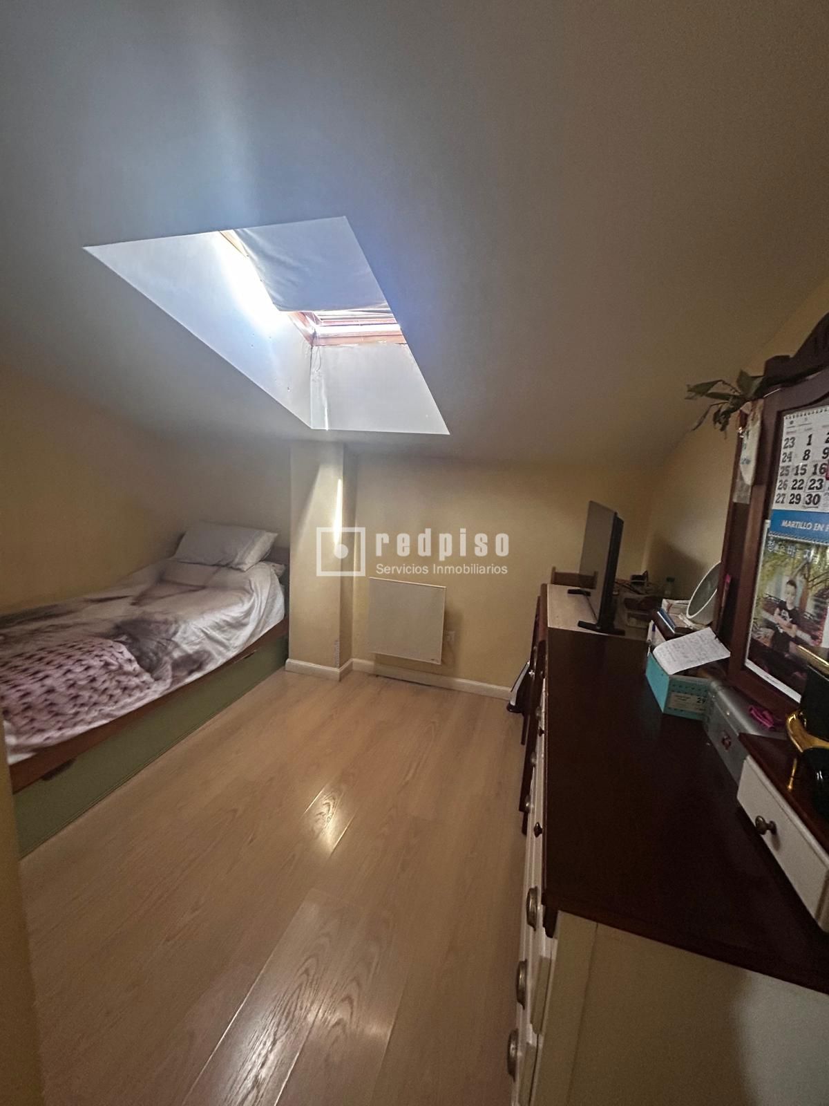 Piso en venta en  calle de los Membrillos, El Molar, Madrid  15/20