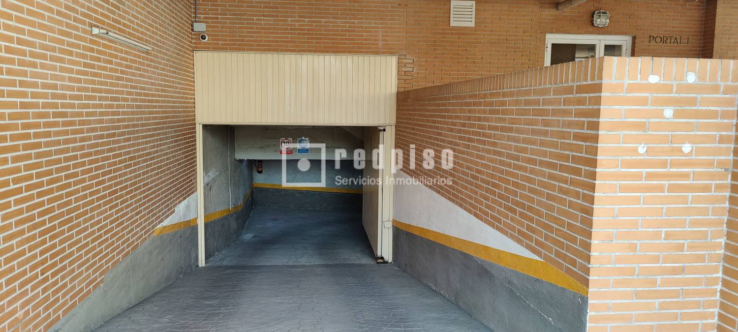 Garaje en venta en calle De Santa Mónica, Madrid, Madrid 2/9