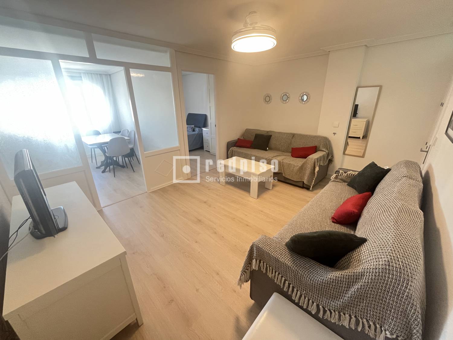 Piso en alquiler en Cádiz 3/19