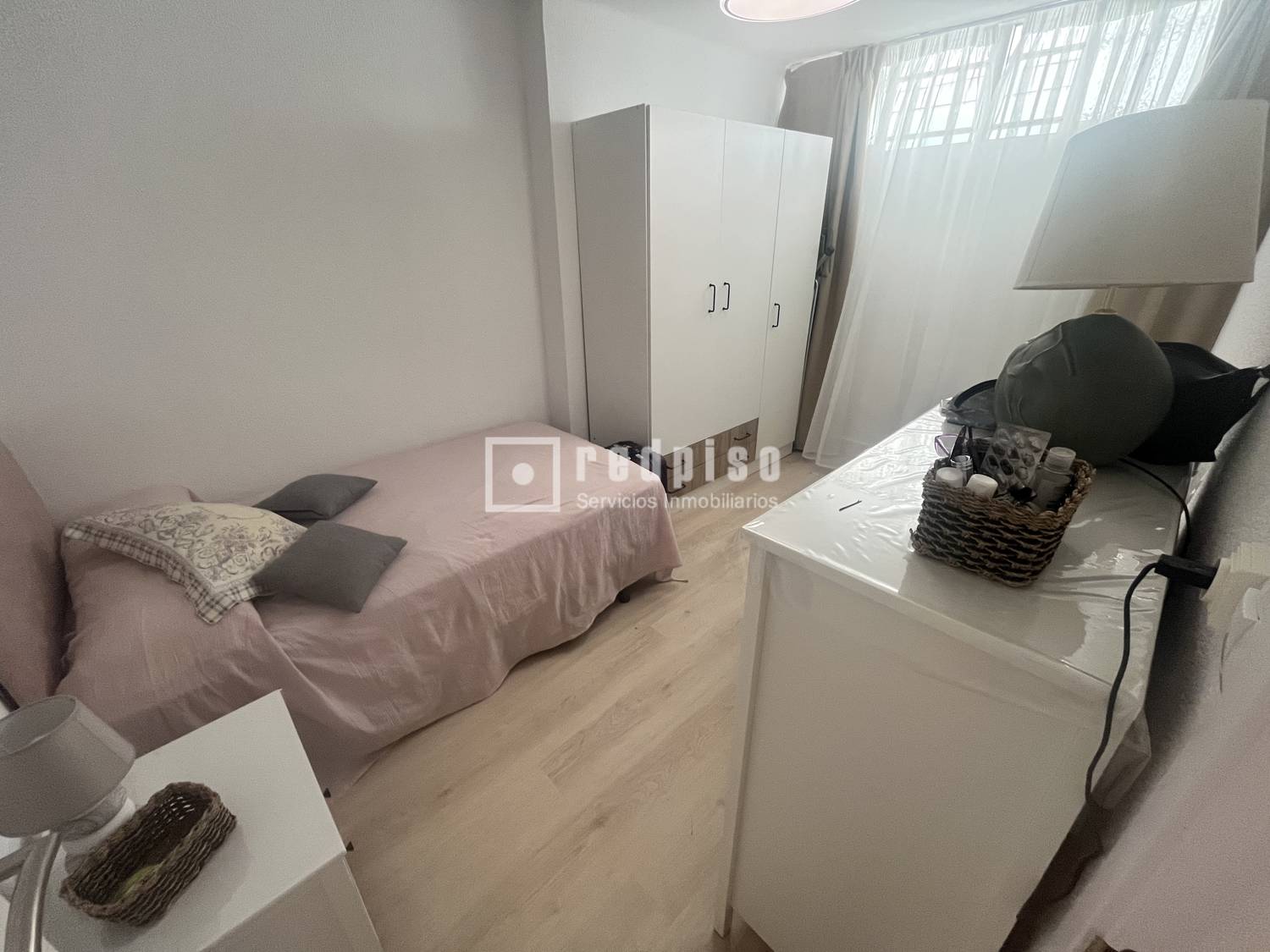 Piso en alquiler en Cádiz 10/19