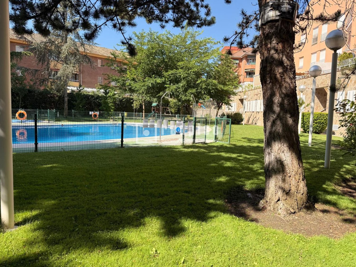 Piso en venta en  Galapagar, Madrid  12/15