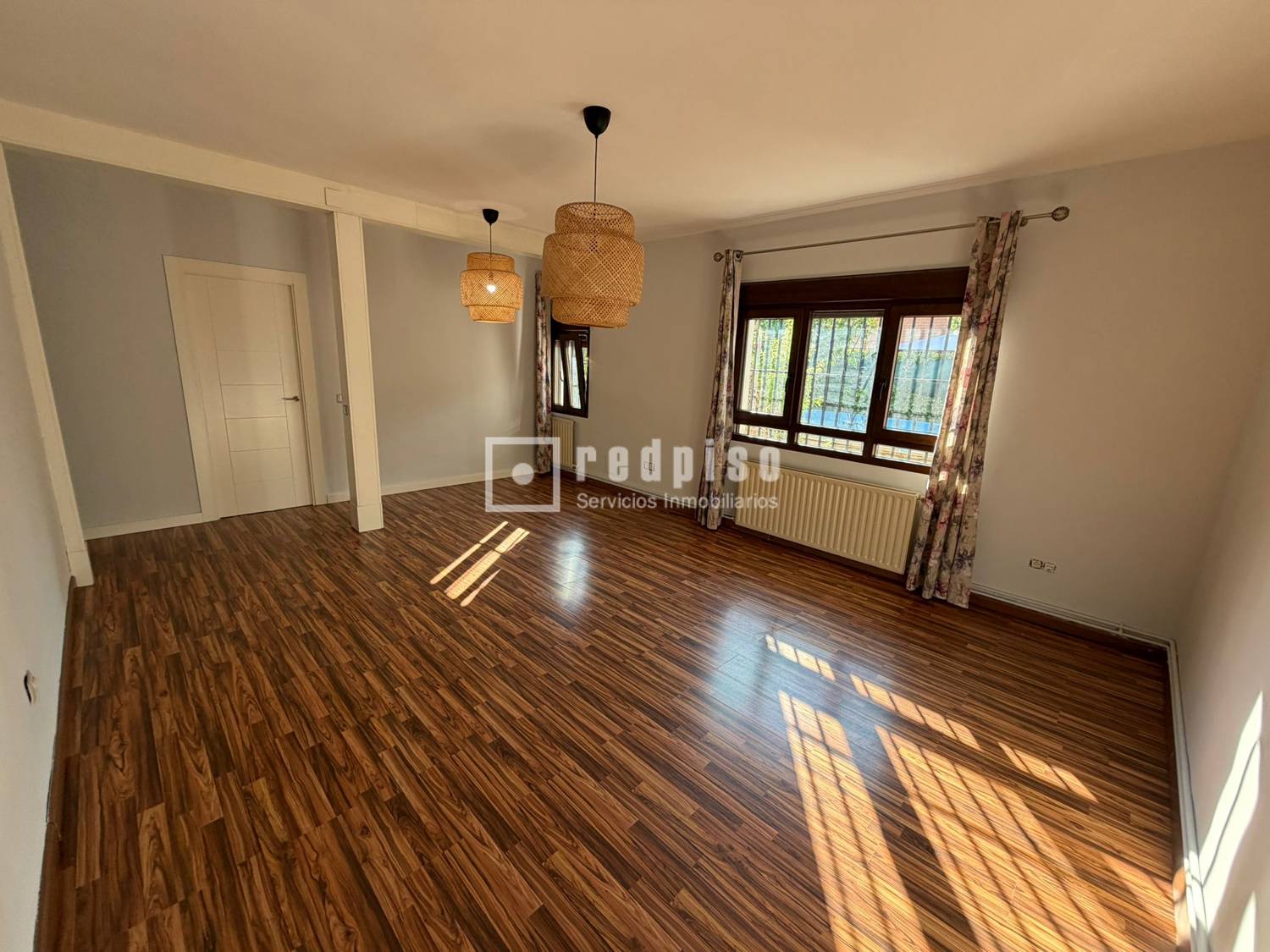 Casa en venta  Alovera, Guadalajara  5/25