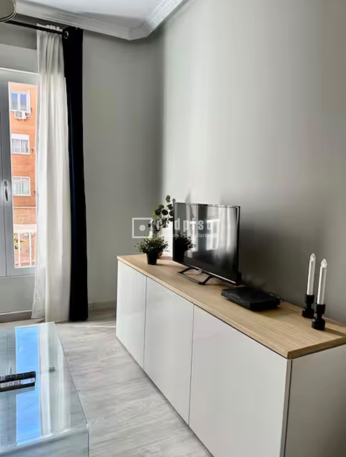 Piso en venta en calle De Daganzo, Madrid, Madrid 4/22