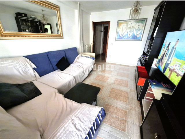 Piso en venta en Parla, Madrid 2/9