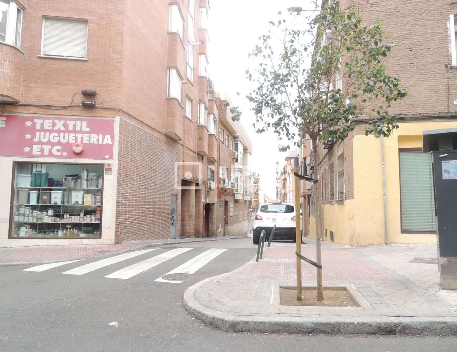 Garaje en venta en  calle de las Cuevas, 1, Tetuán, Madrid  1/1