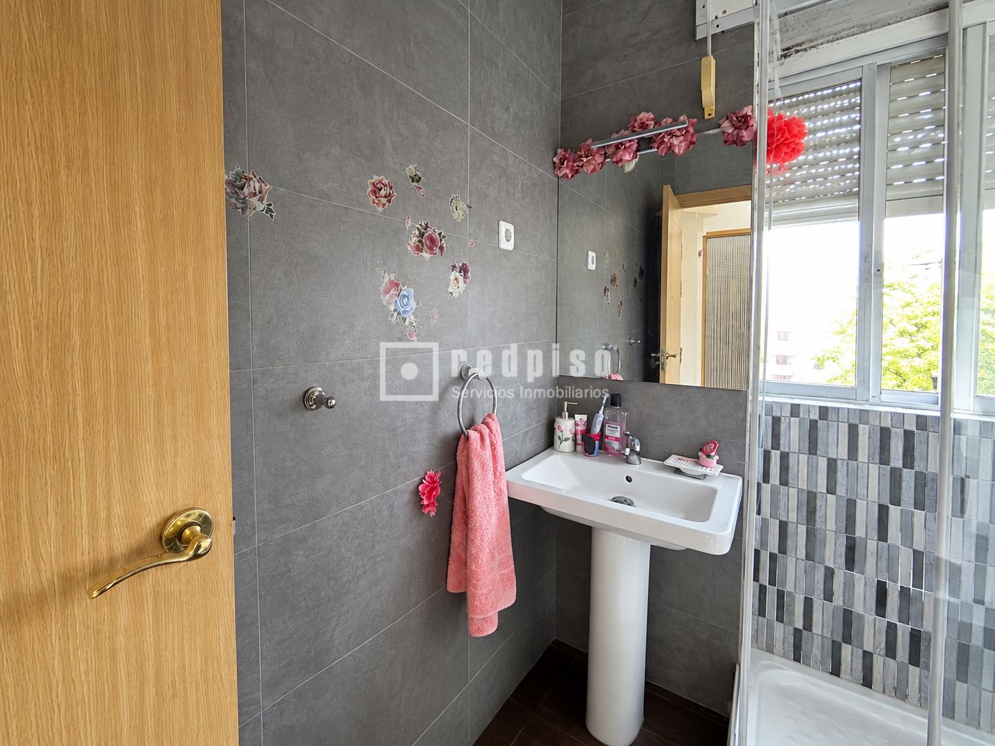 Piso en venta en calle De Valle De Oro, Carabanchel, Madrid 10/10