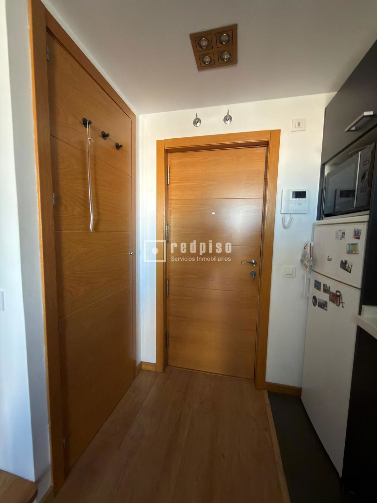 Piso en venta en avenida De La Gran Vía Del Sureste, Vallecas, Madrid 10/23