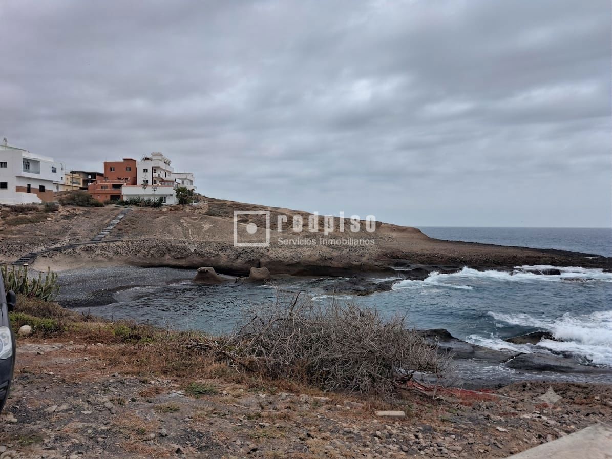 Casa en venta en  Las Arenas, Santa Cruz de Tenerife  11/12